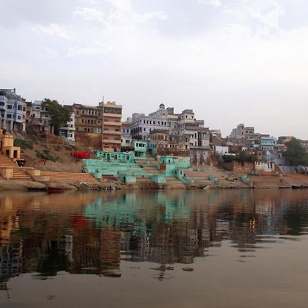 Hotel Amritara Suryauday Haveli Varanasi Exterior foto