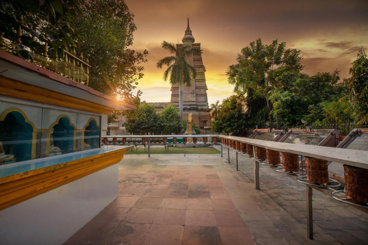 Hotel Amritara Suryauday Haveli Varanasi Exterior foto